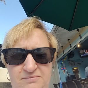 Meet your Posher, Karla